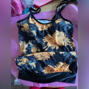 Black and Yellow tanking Swimwear